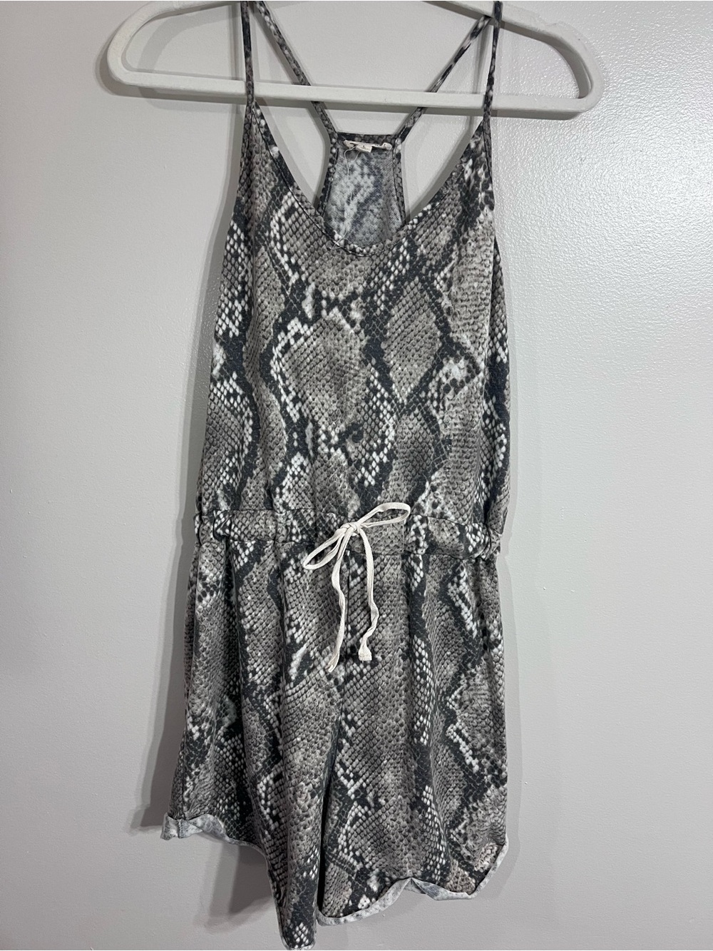 Rolla Coster Neutral Snake-Print Sleeveless 
Romper/shorts outfit